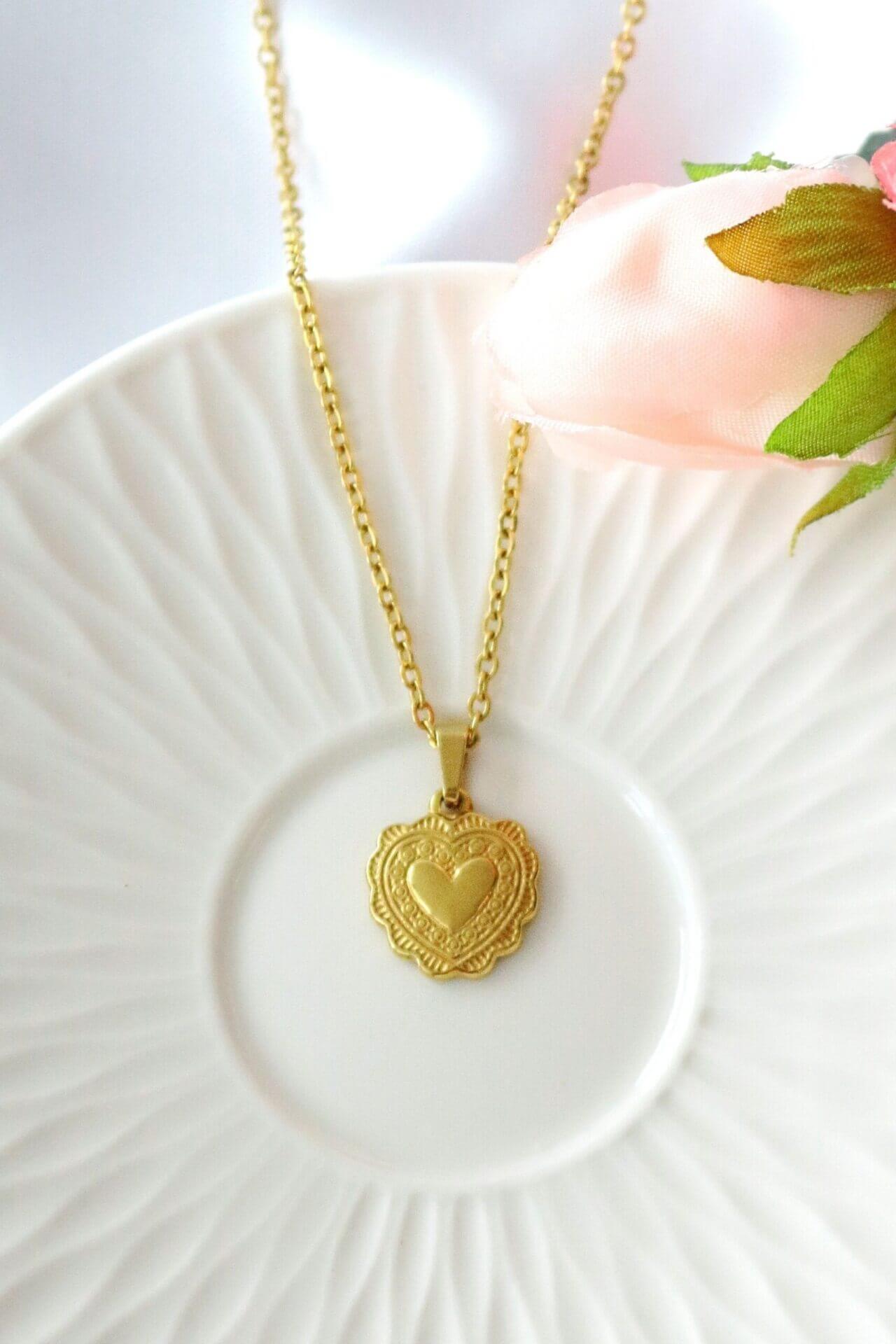 24 karat heart necklace