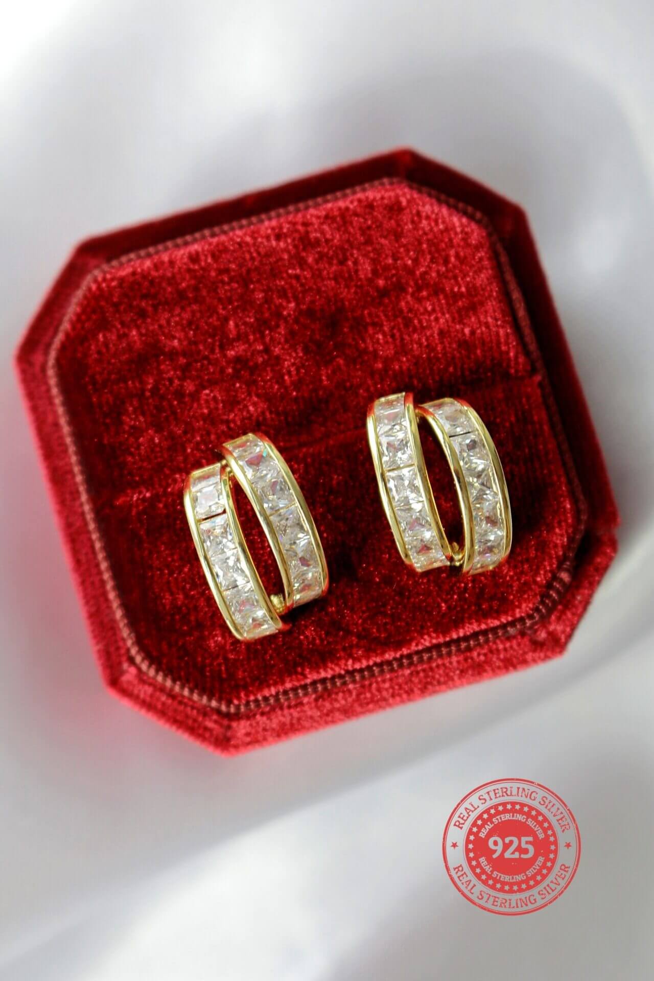 24 karats gold plated stud earrings